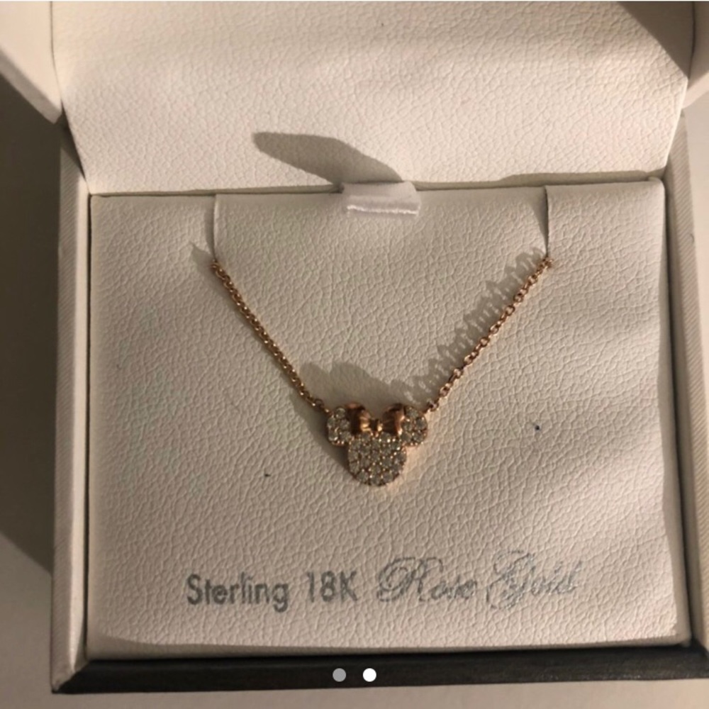 Minnie Mouse 18k rose gold necklace